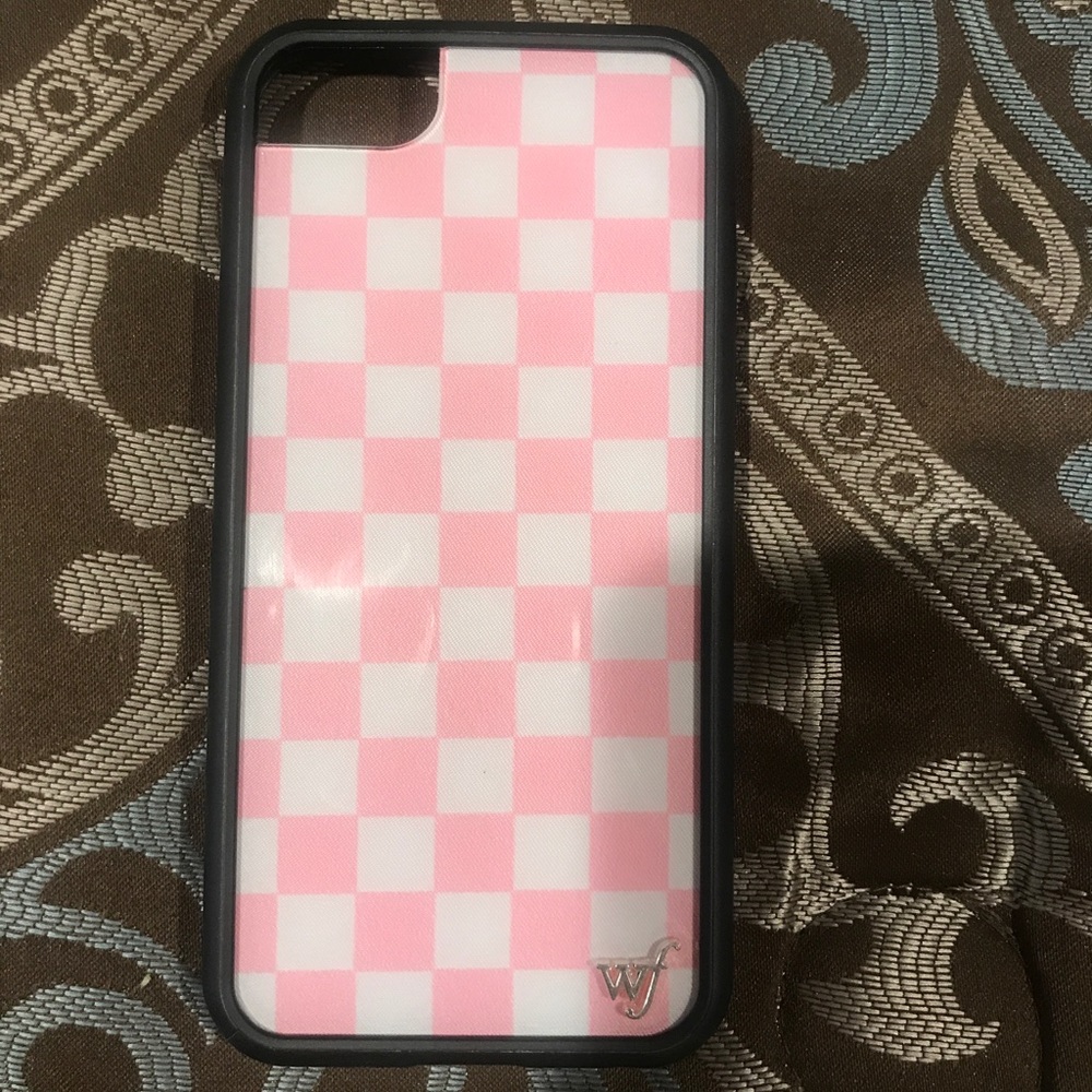 BRAND NEW wildflower pink checker iPhone 7 case!